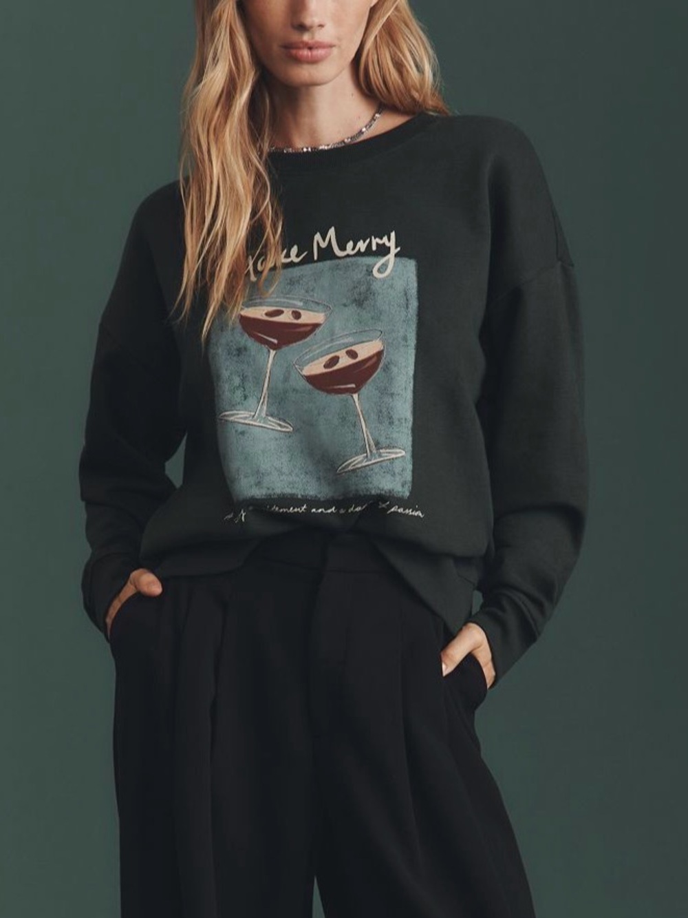 Women’s green Graphic Pullover Sweater - sweatshirt